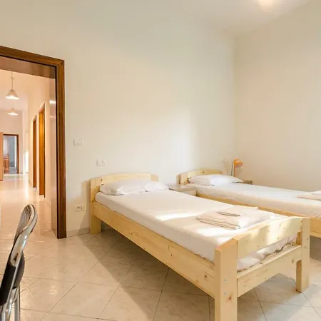 Appartamento Emil's House, Spazioso Con 3 Bologna