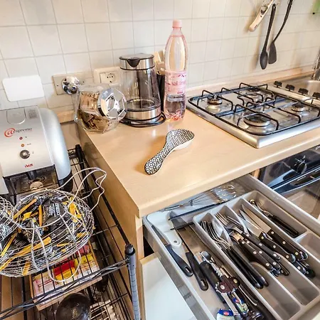 Appartamento Emil's House, Spazioso Con 3 *