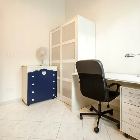 Appartamento Emil's House, Spazioso Con 3 *